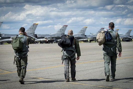 Air Force Offers Generous Bonuses to Retain Top Pilots for Crucial 12-Year Extension