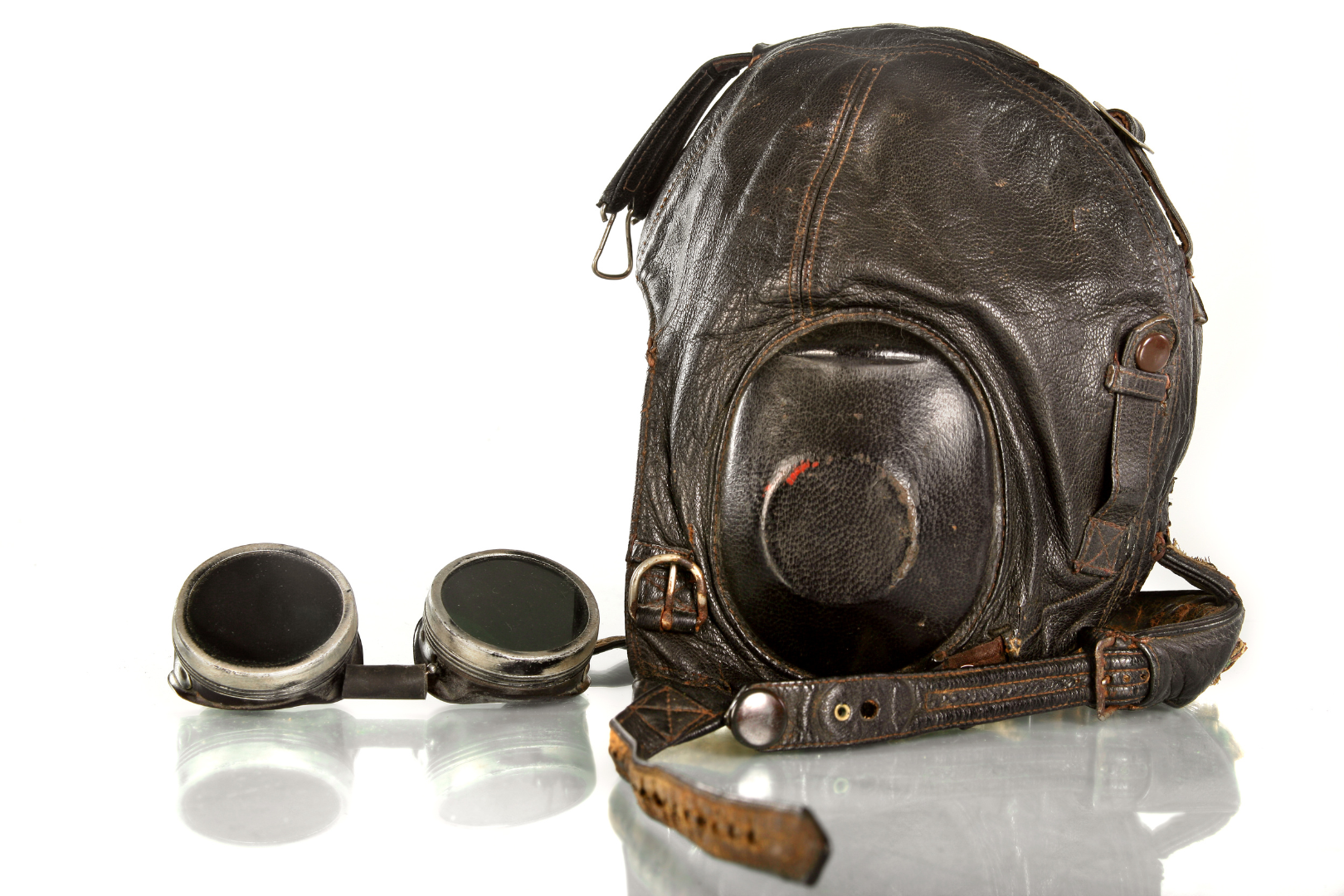 Taking Flight: Exploring the History and Significance of Aviation Hats – My Flight store