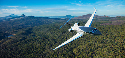 Gulfstream's Second G800 Flight Test Aircraft Takes to the Skies