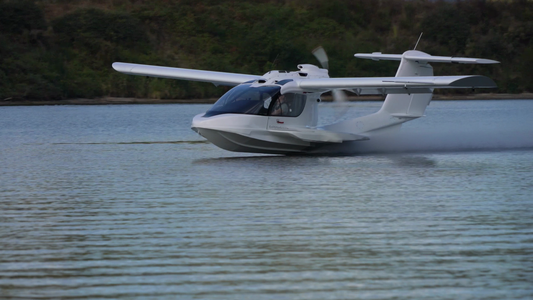 New Zealand's Vickers WAVE Amphibious Aircraft Takes Flight